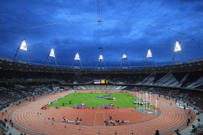 尤文图斯引援补强，中场实力大幅提升，争夺意甲桂冠